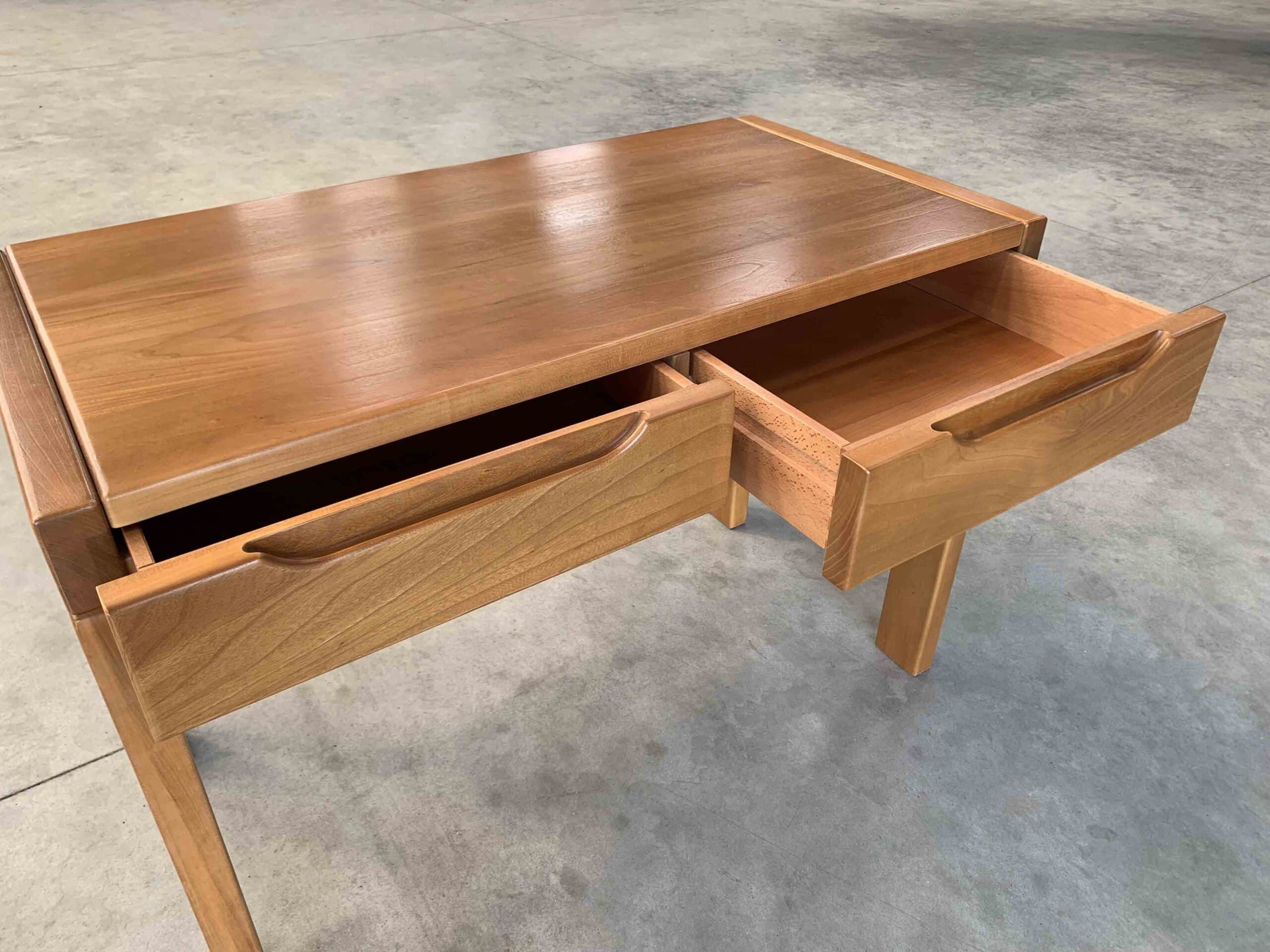 Bureau en Orme deux tirois