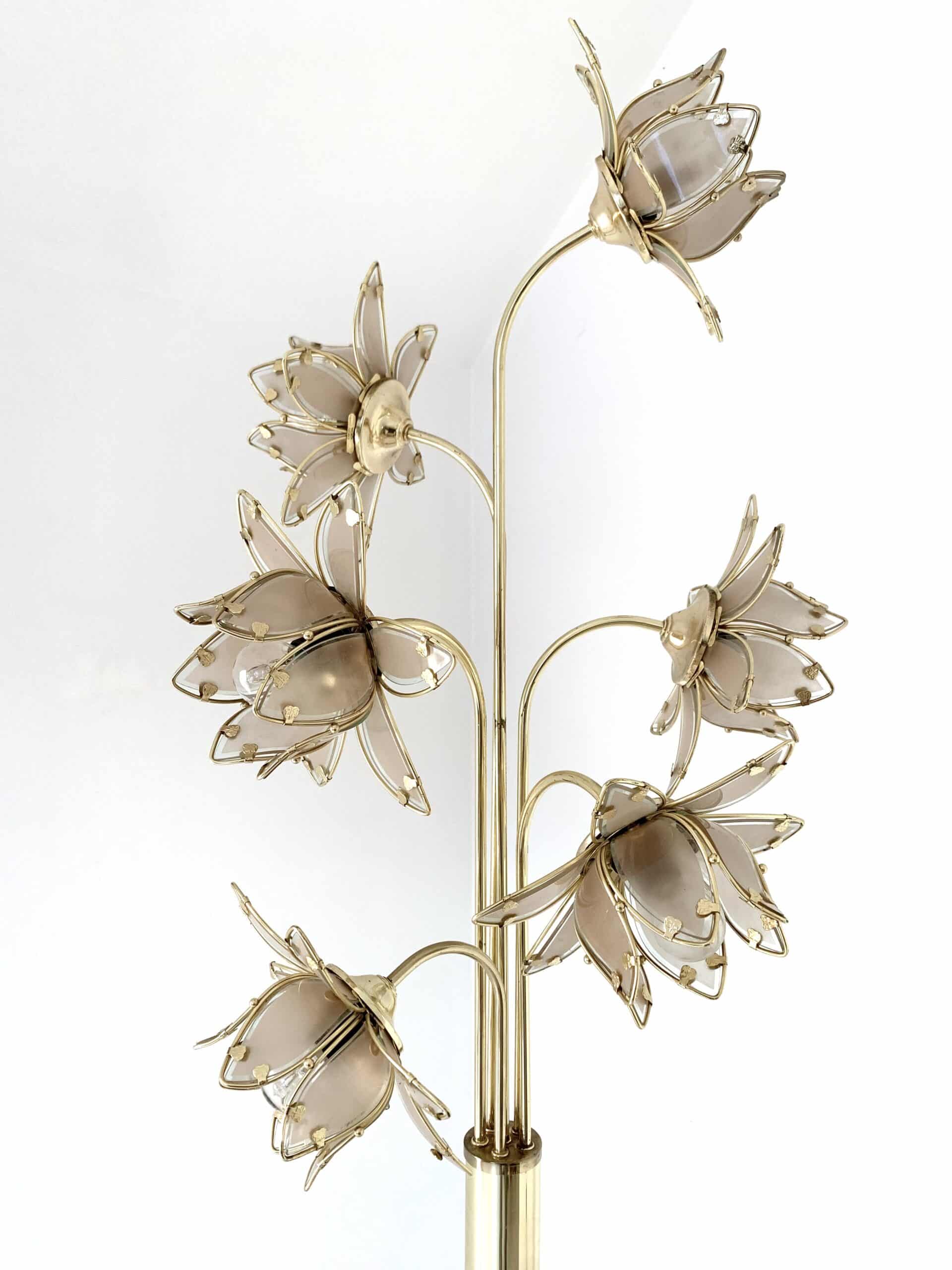 Lampadaire doré fleurs 1970 détail fleurs
