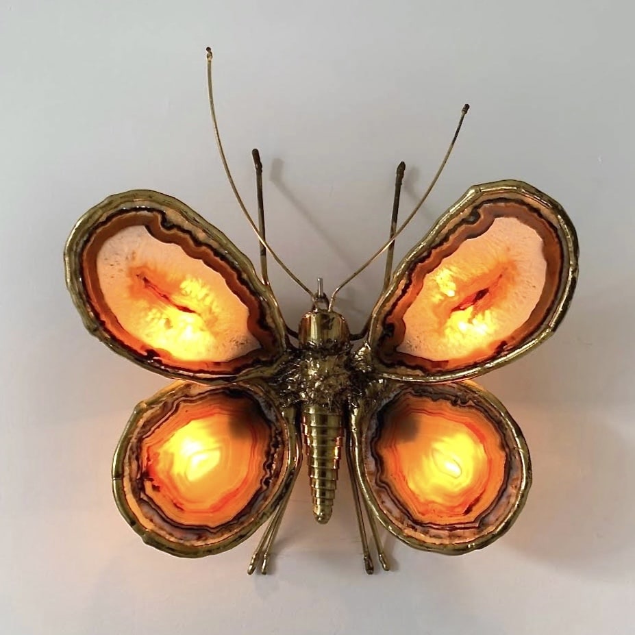 Papillon en bronze et agathe Papillon en bronze et agathe