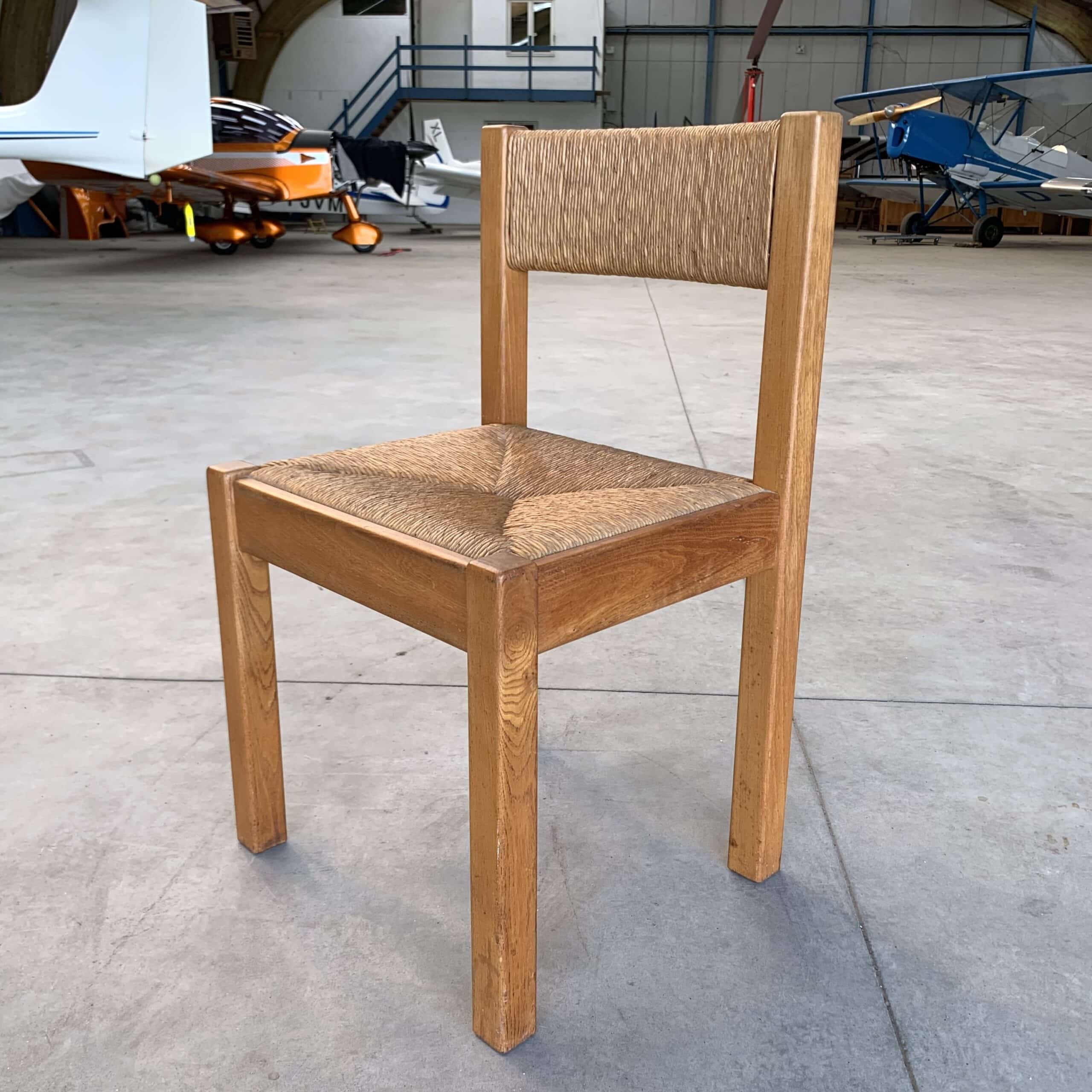 Chaise en orme et paille