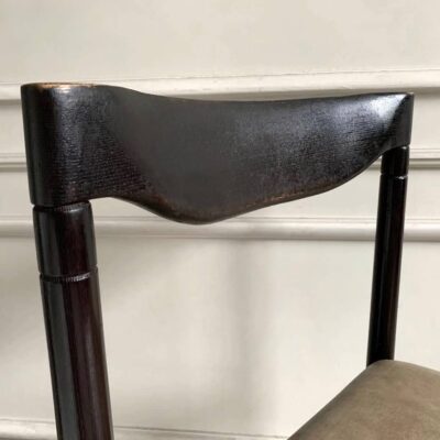 Chaise style scandinave dossier