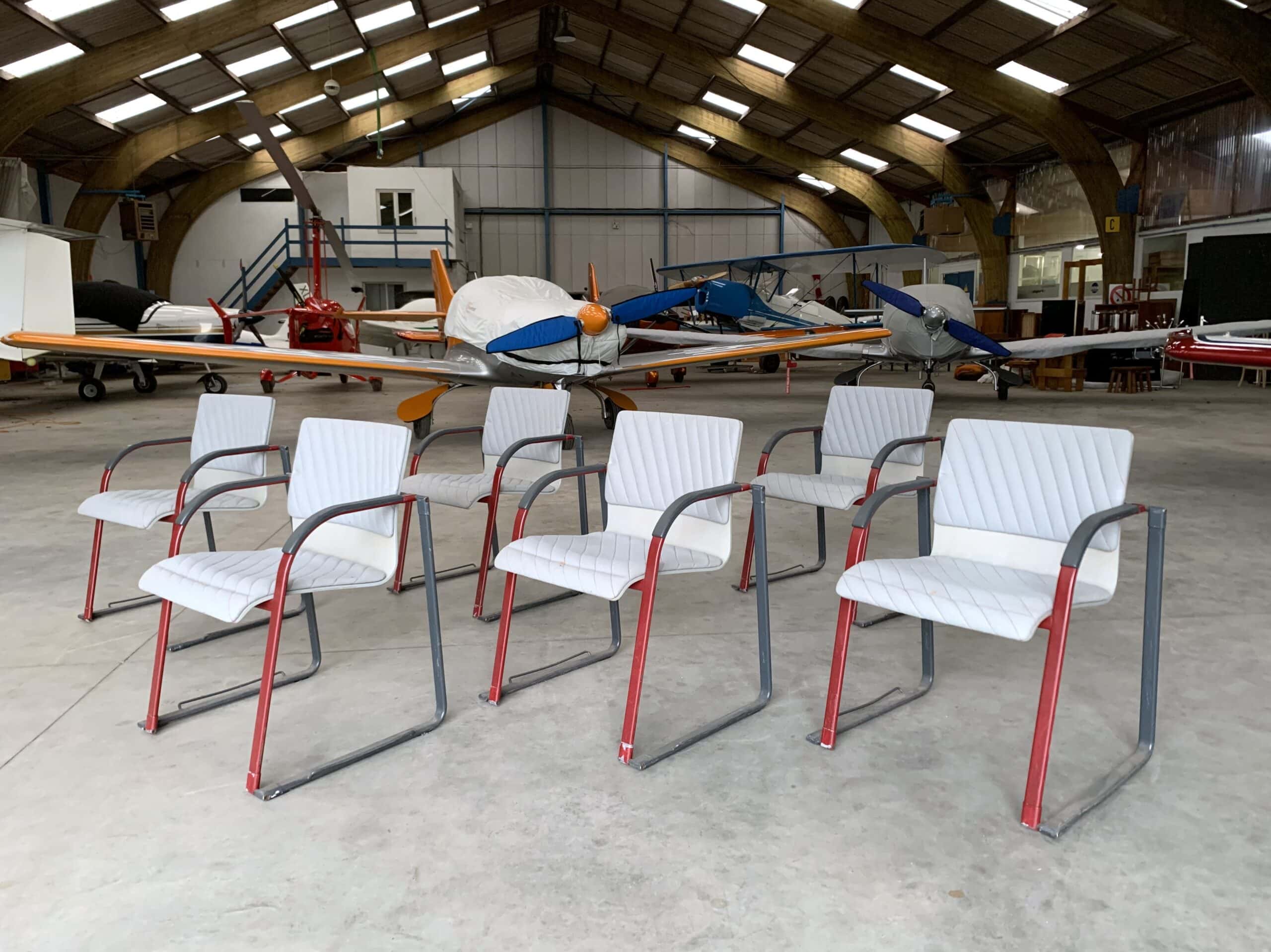 Chaises de bureau vintage ensemble