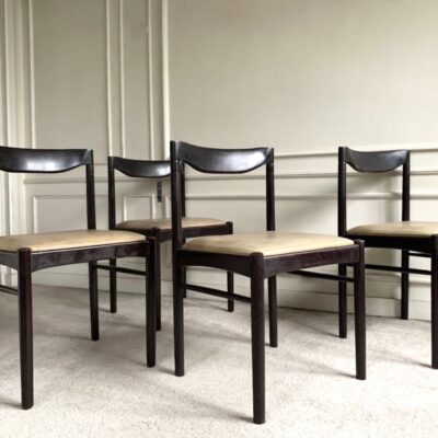 Chaises style scandinave série de 4