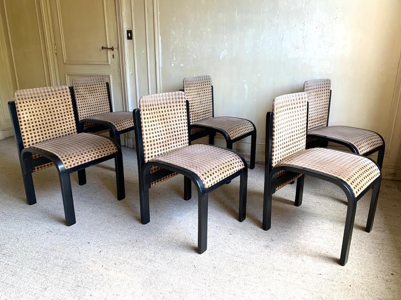 Chaises velours beige ensemble de 6