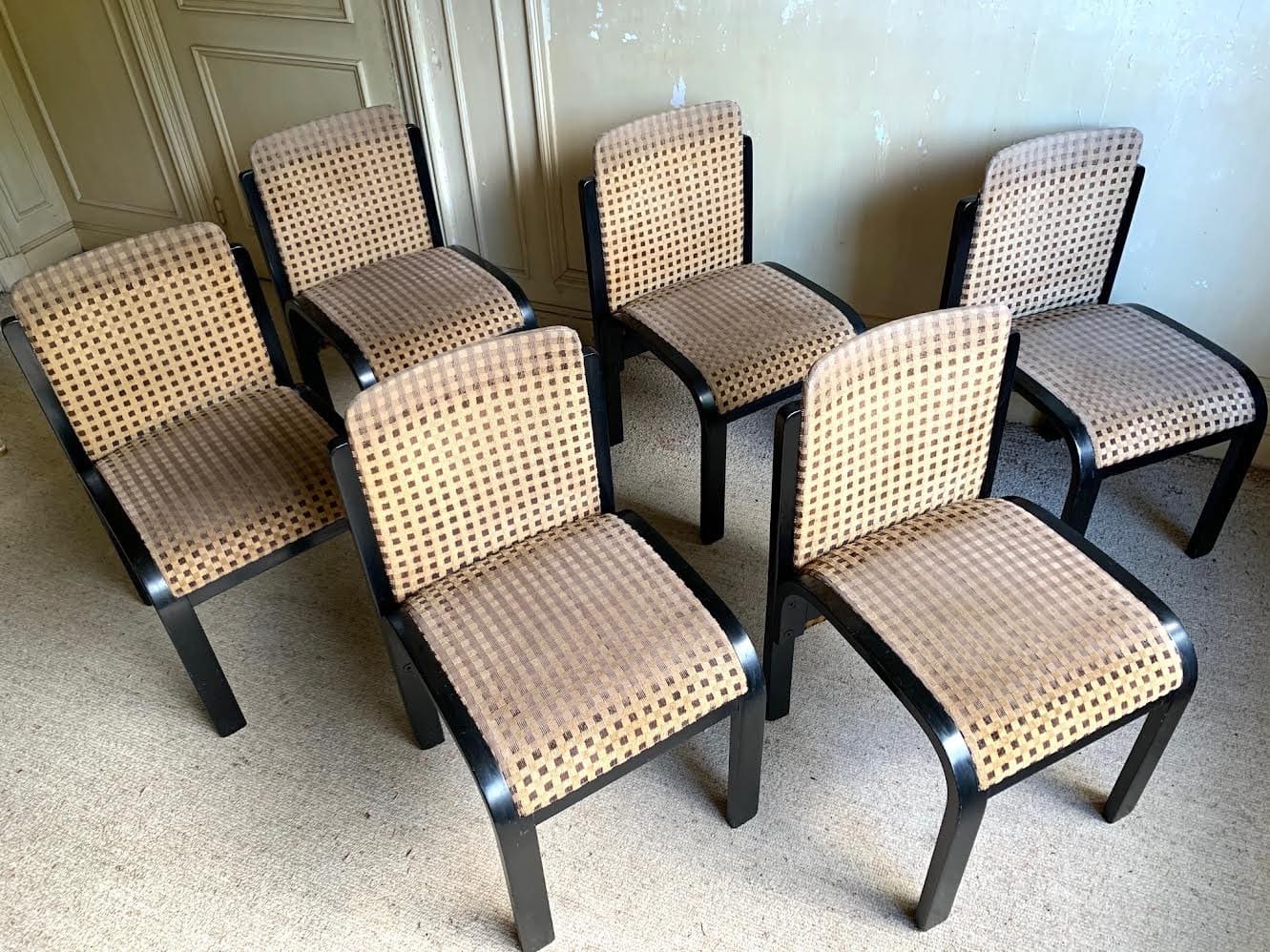 Chaises velours beige vintage vue du dessus