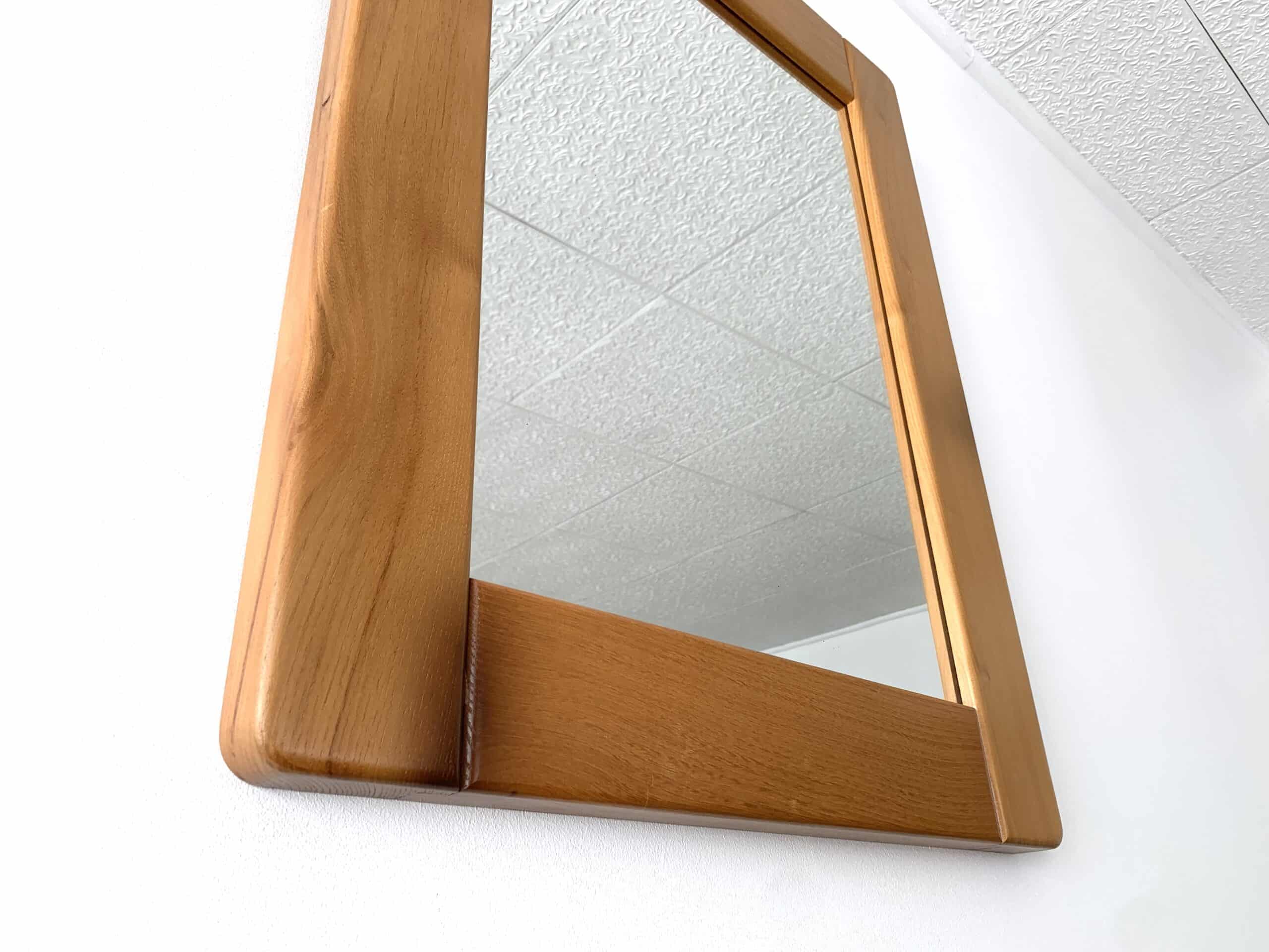 Miroir en orme recatngulaire du dessous