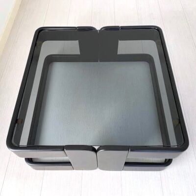 Table basse space age plateau
