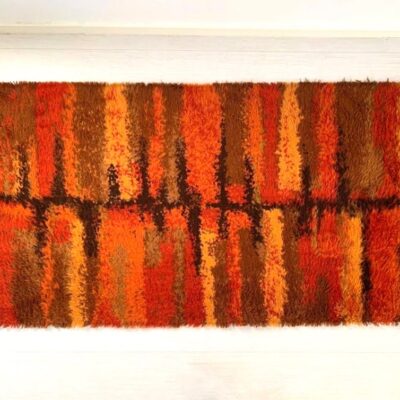 Tapis orange vintage 1970 vue du dessus