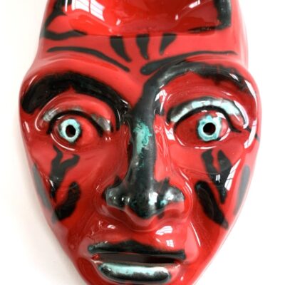 Masque Hélène Hugo gros plan