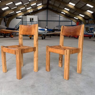 Chaises Sénac en orme et cuir vue d'ensemble