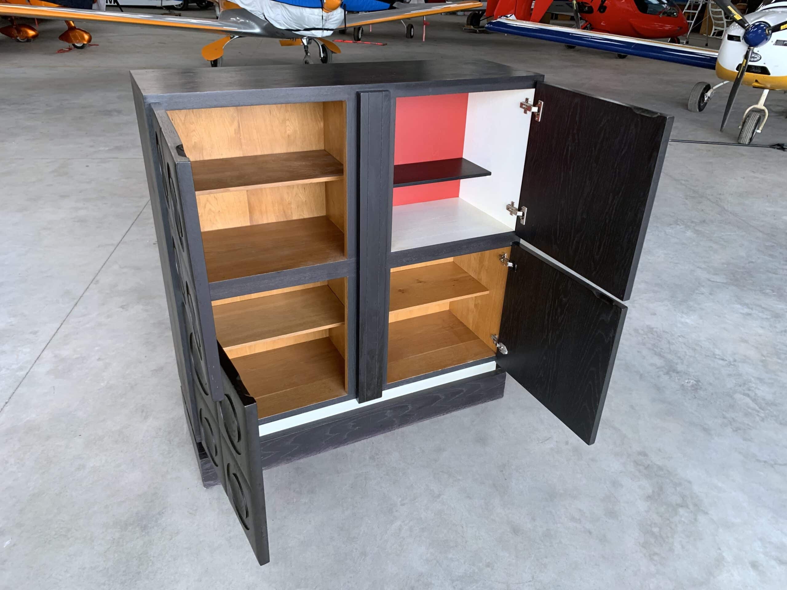 Cabinet De Coene 16 ronds vue intérieure