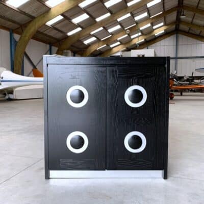 Cabinet ronds De Coene vue de face