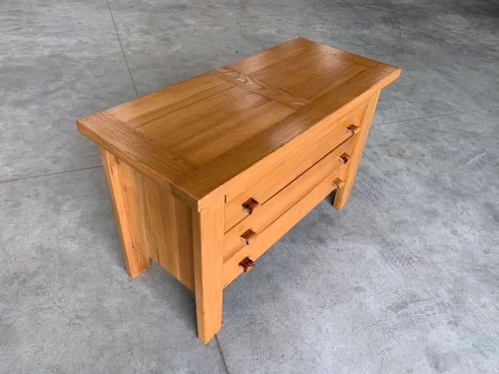 Commode Regain Artois vue dessus