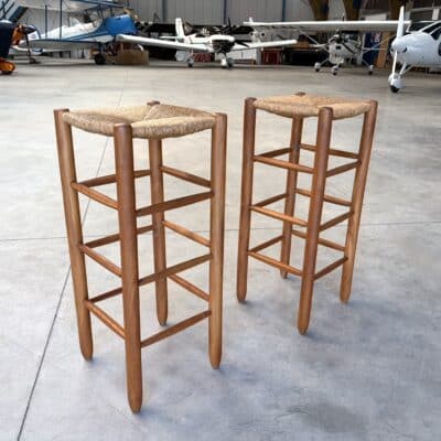 Tabourets Perriand vue générale