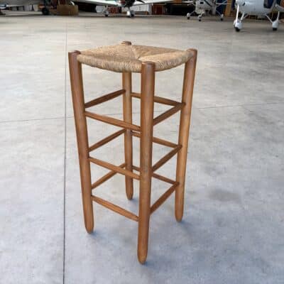 Tabourets Perriand vue perspective 1